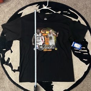 Brand new 2016 NBA FINALS tee😍